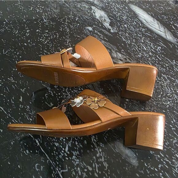 BRAND NEW ITALIAN SHOEMAKERS  FLORAL WOMEN'S DESIGN SANDALS - Picture 9 of 13